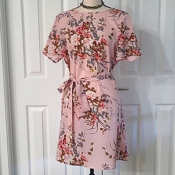 🎁3/$30🎁 Shift Dress Pink Floral w Matching Tie Waist sz L - Picture 1 of 7